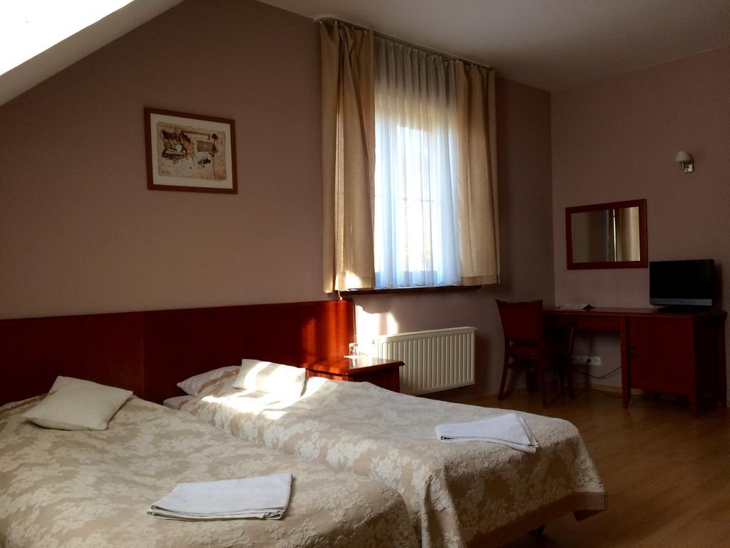 Enklawa Bed & Breakfast Tychy Luaran gambar