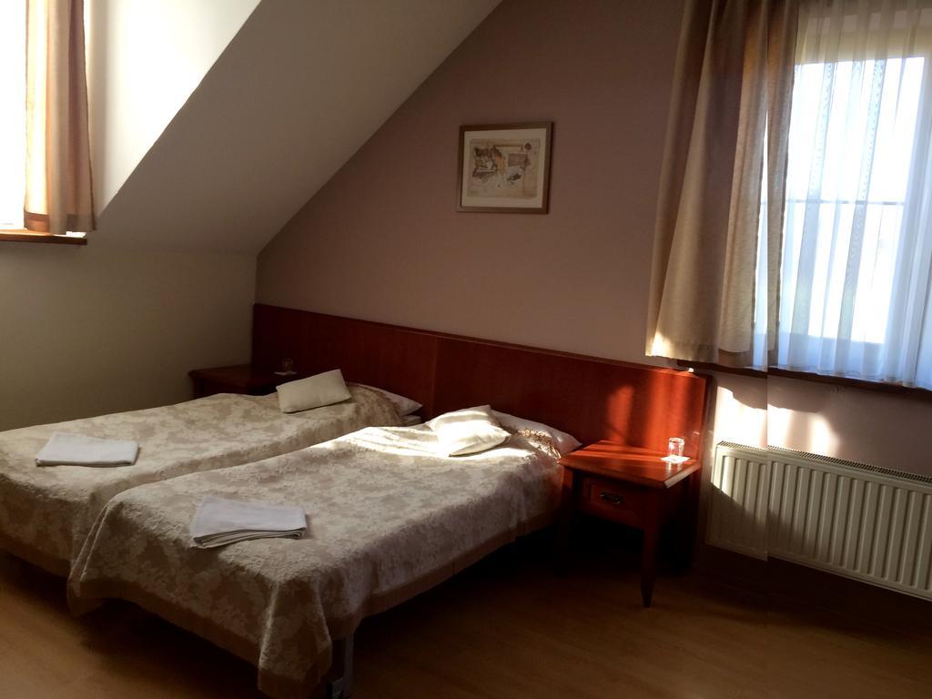 Enklawa Bed & Breakfast Tychy Luaran gambar